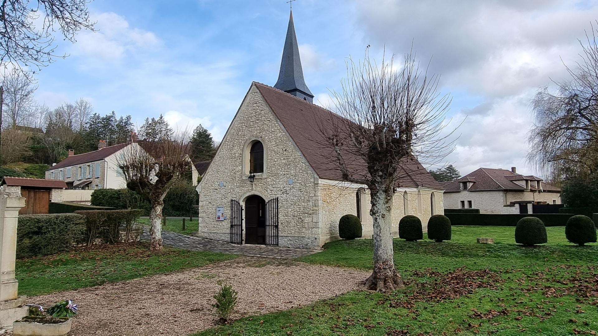 Courgent - église Sainte-Clotilde