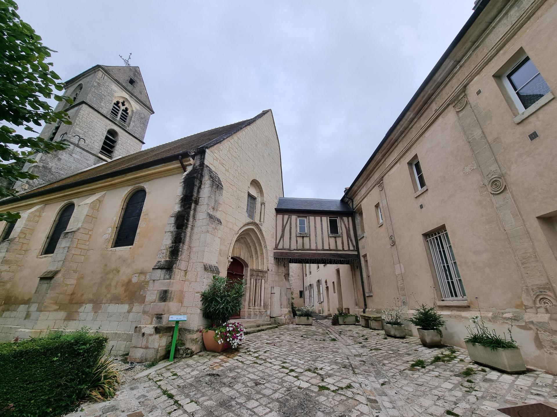 Bazemont - église Saint-Illiers
