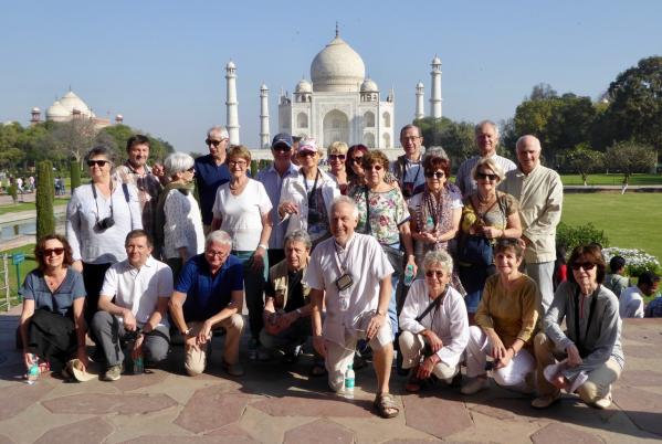 Groupe au taj mahal3