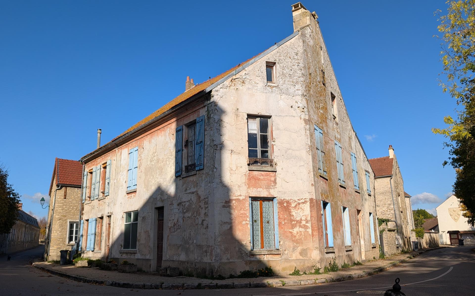 à Jambville